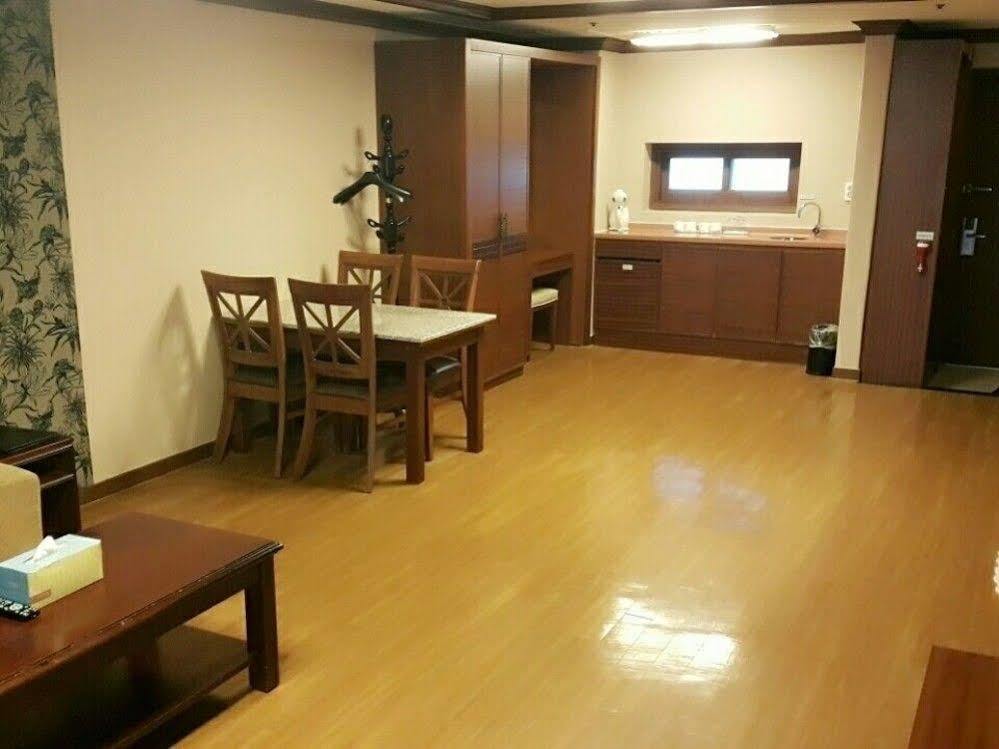 Osaek Greenyard Hotel يانغ يانغ المظهر الخارجي الصورة